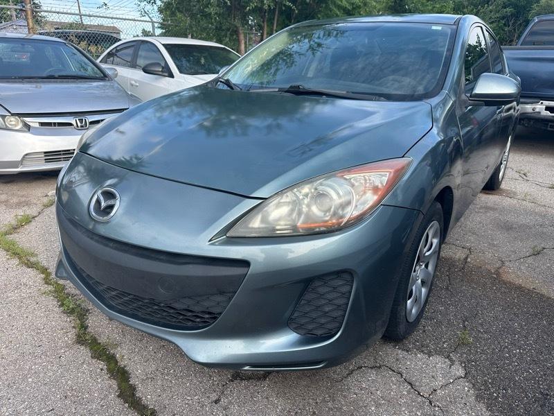 2013 Mazda MAZDA3 i SV AT 4-Door