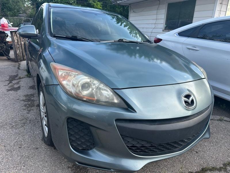 Mazda MAZDA3 i SV AT 4-Door 2013
