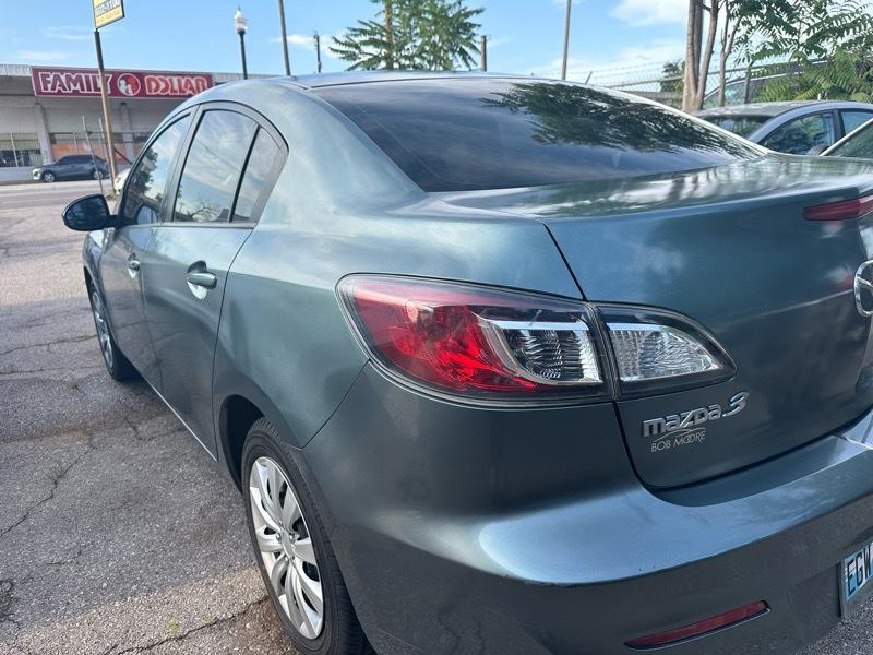 Mazda MAZDA3 i SV AT 4-Door 2013