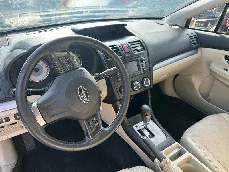 Subaru Impreza Limited 4-Door+S/R 2012