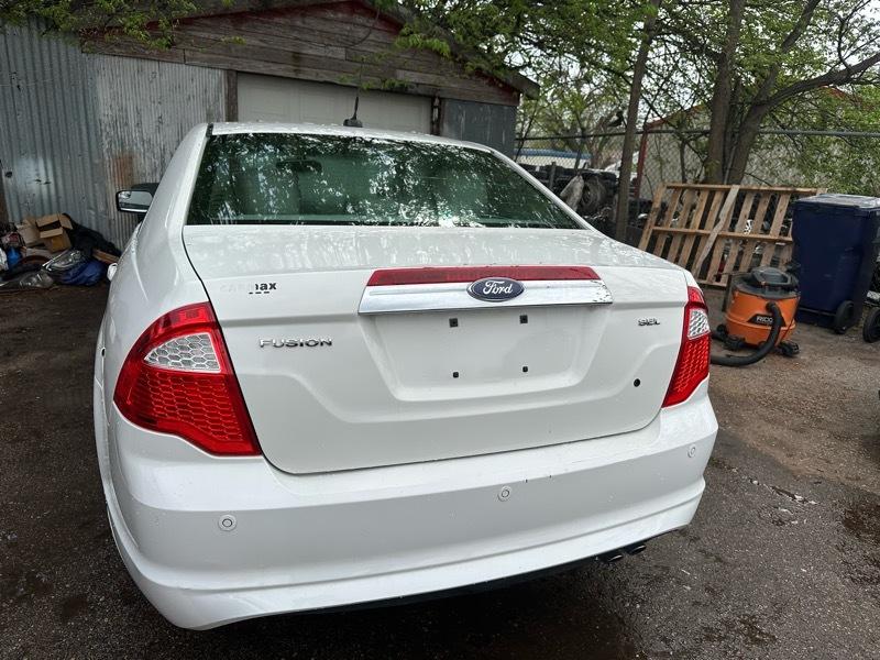 Ford Fusion I4 SEL 2011