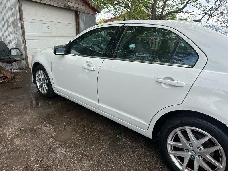 Ford Fusion I4 SEL 2011