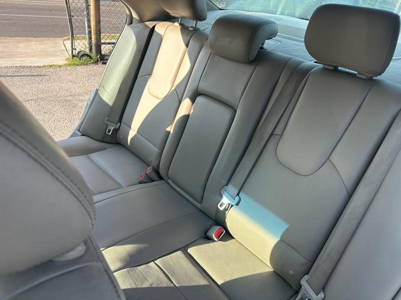 Ford Fusion I4 SEL 2011