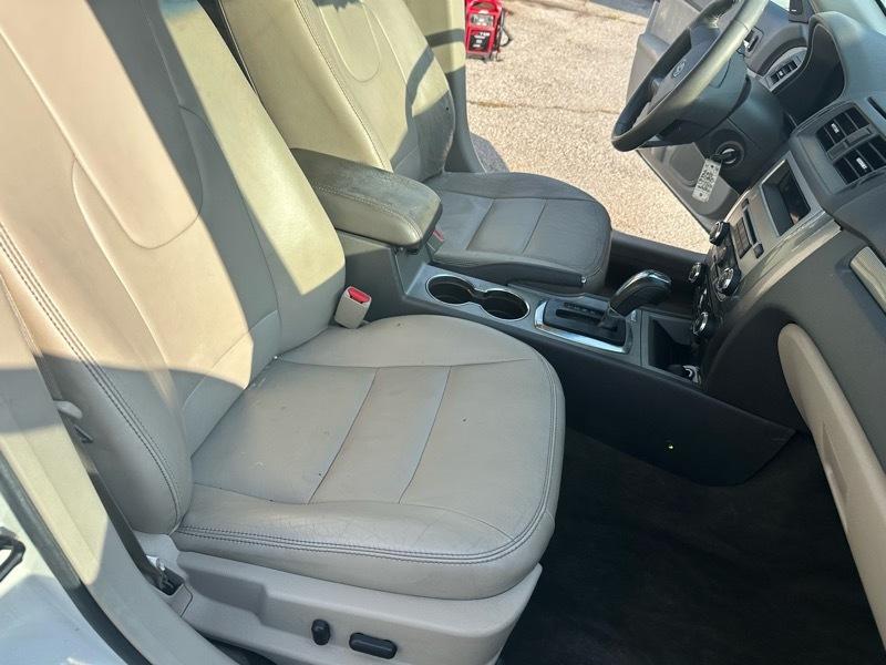 Ford Fusion I4 SEL 2011