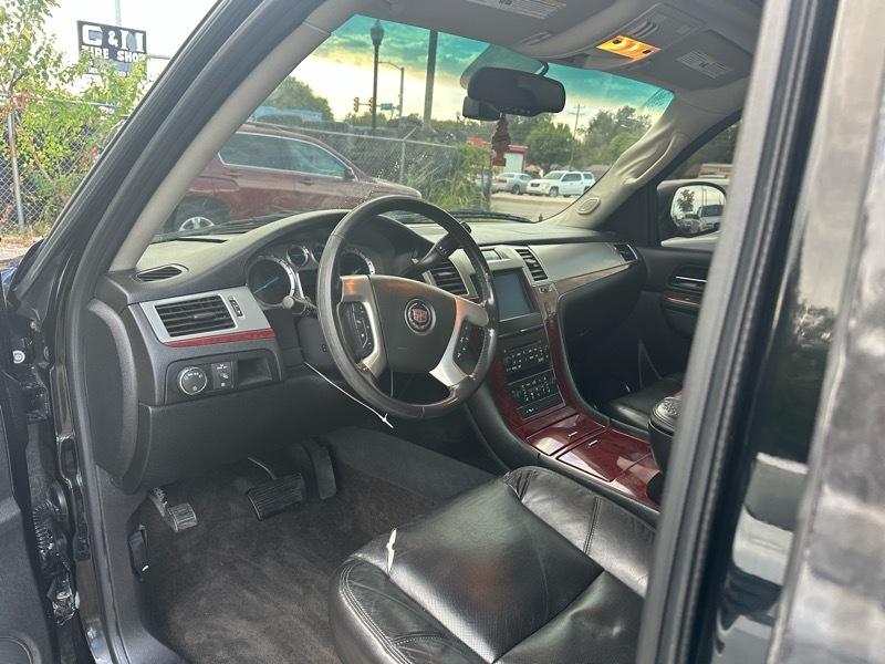 Cadillac Escalade EXT Luxury 2011