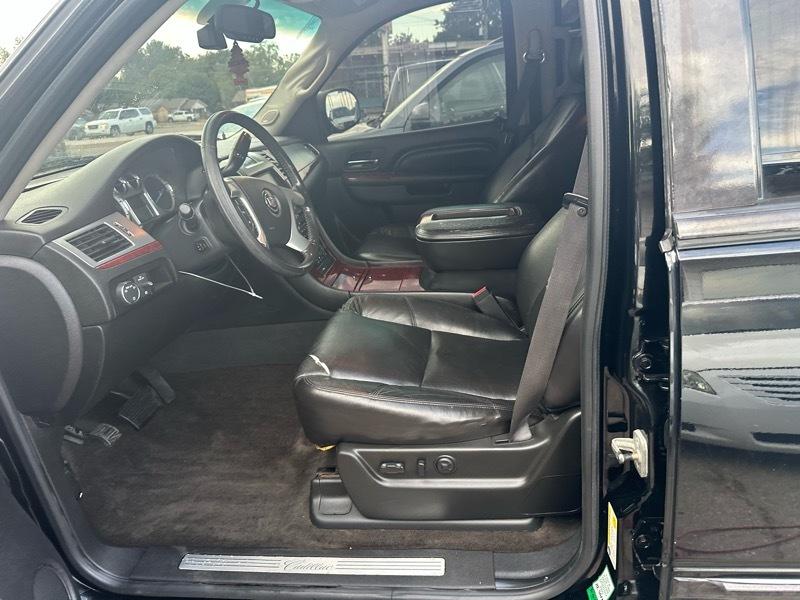 Cadillac Escalade EXT Luxury 2011