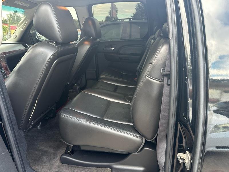 Cadillac Escalade EXT Luxury 2011