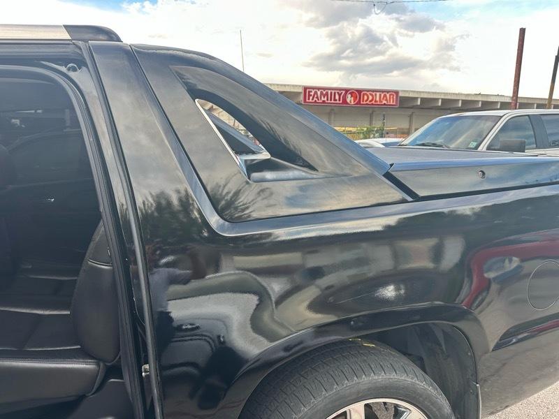 Cadillac Escalade EXT Luxury 2011