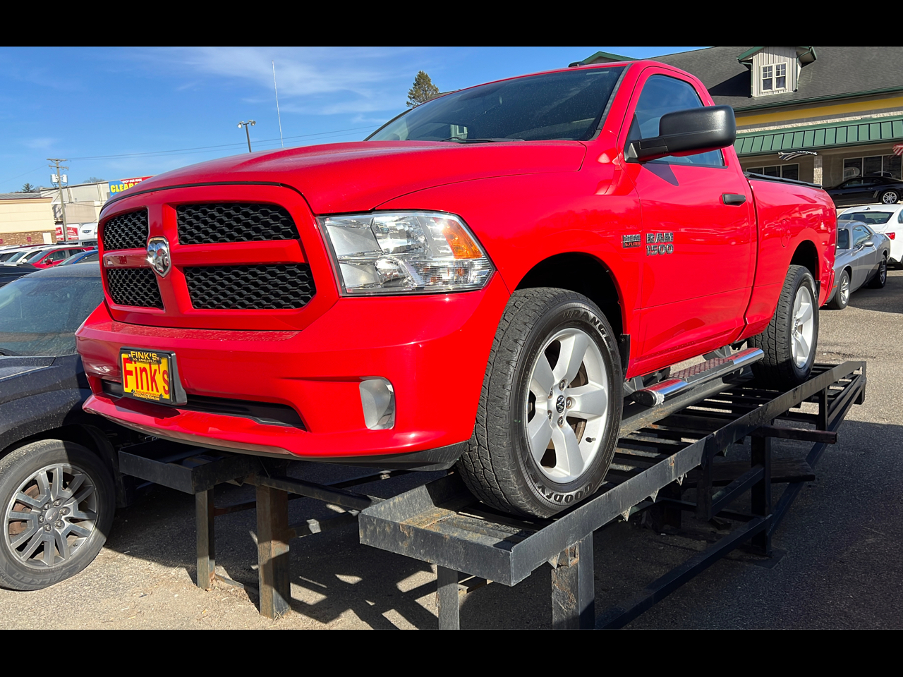 Used 2013 RAM 1500 2WD Reg Cab 120.5" Express for Sale in Zanesville OH