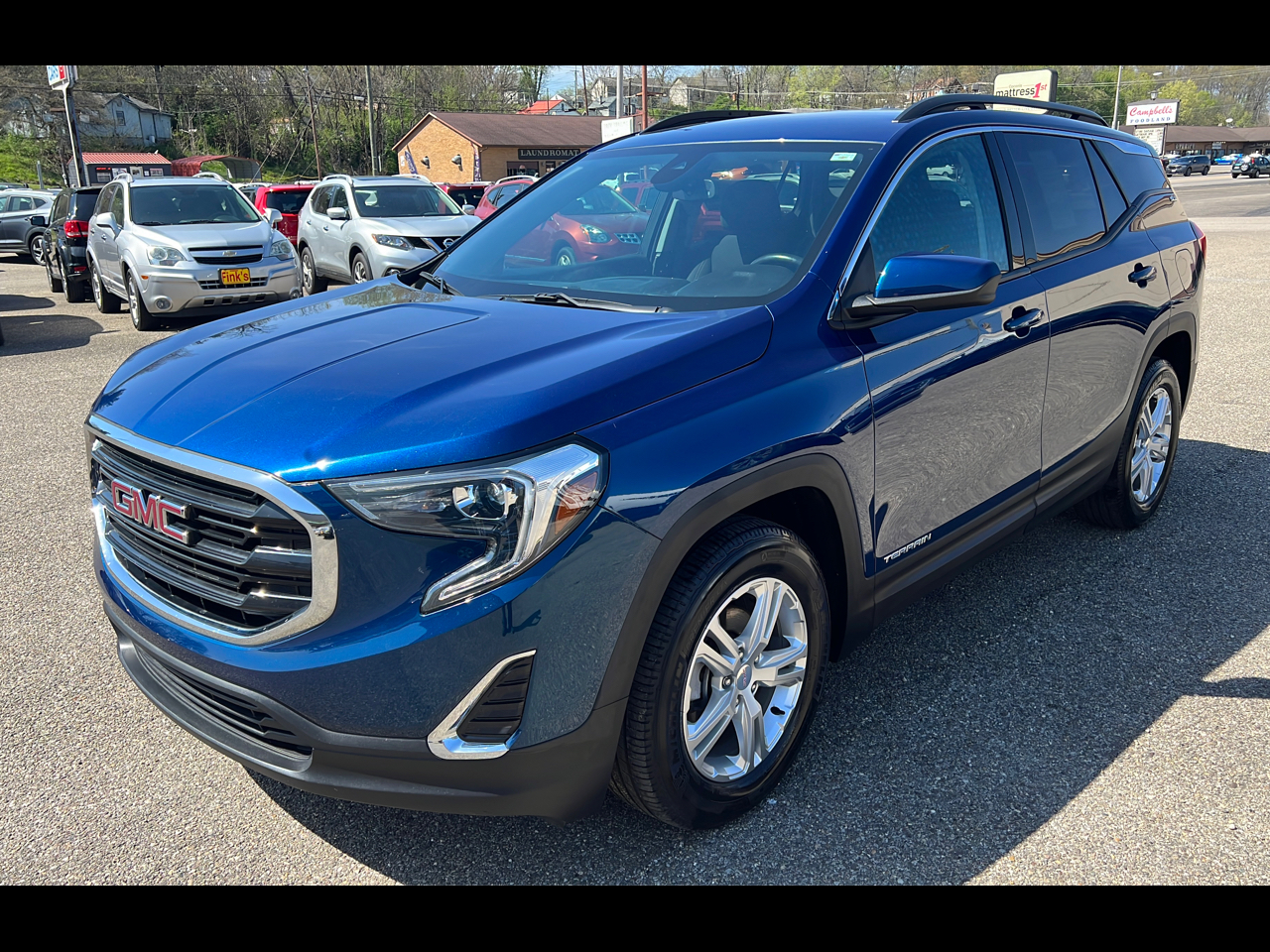 Used 2020 GMC Terrain FWD 4dr SLE for Sale in Zanesville OH 43701 Finks Quality Used Cars