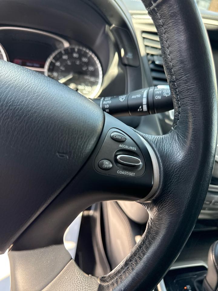 Infiniti QX60 LUXE AWD 2019