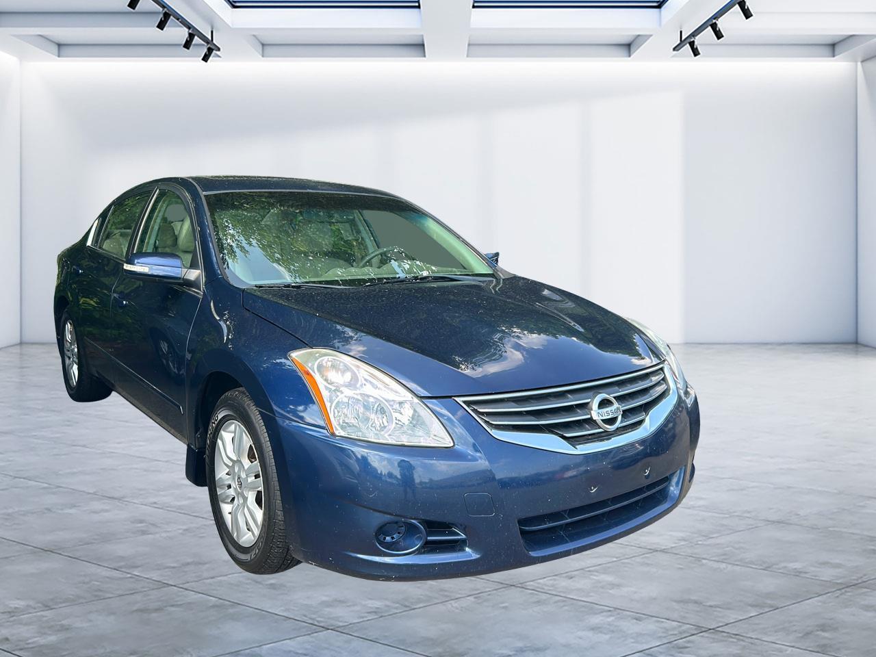 Nissan Altima 4dr Sdn I4 CVT 2.5 SL 2010