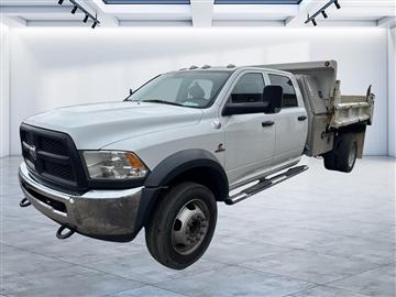 2017 RAM 5500 Chassis Cab Tradesman 4x4 Crew Cab 84" CA 197.4" WB