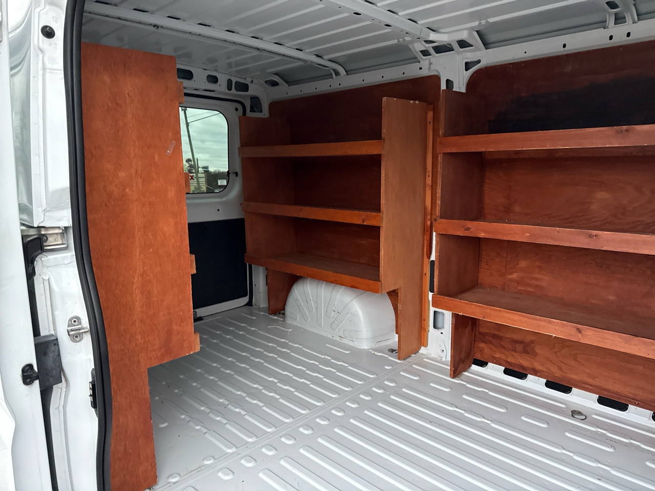 RAM ProMaster Cargo Van 1500 Low Roof 136" WB 2017