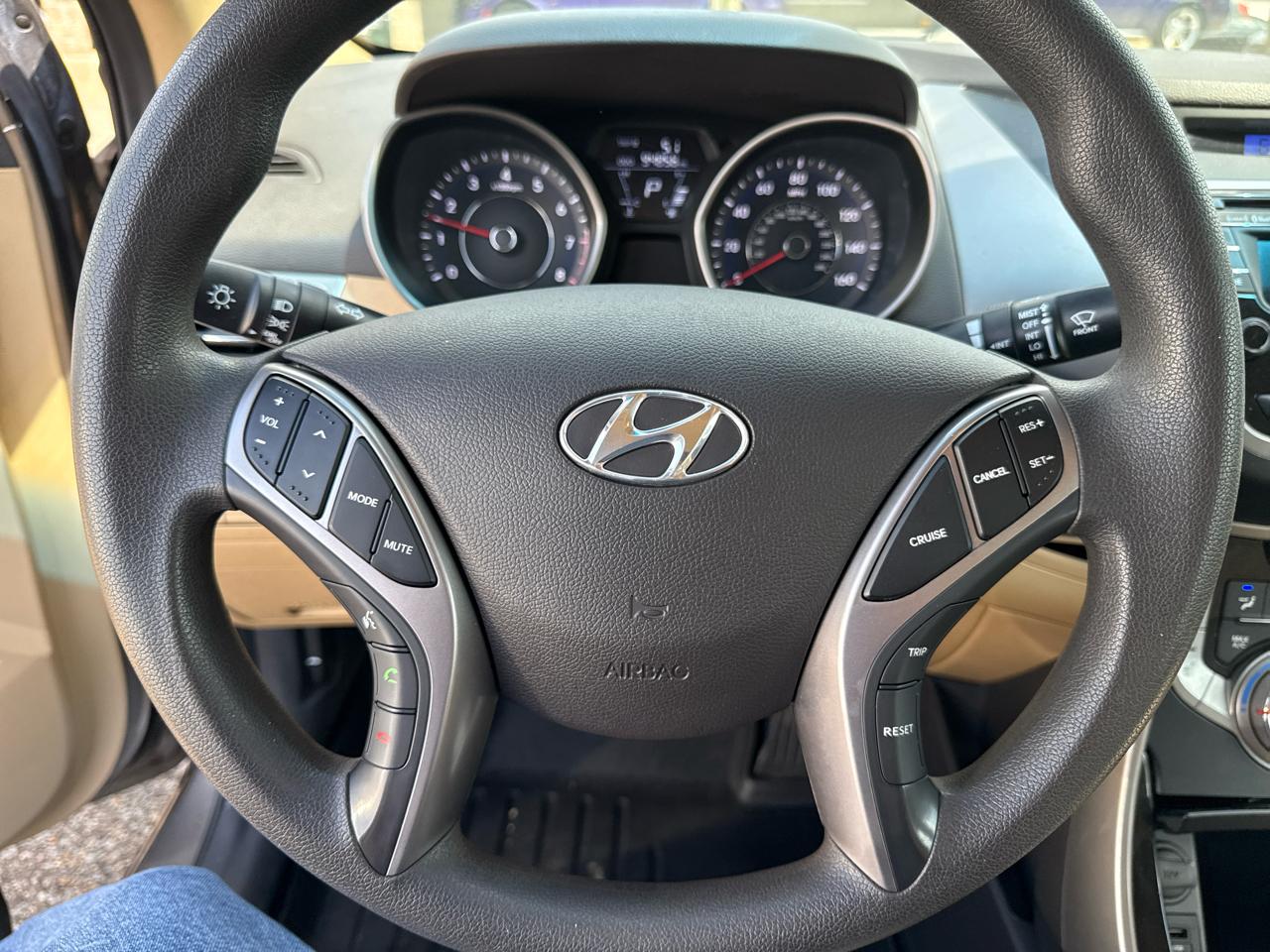 Hyundai Elantra 4dr Sdn Auto GLS (Alabama Plant) 2013