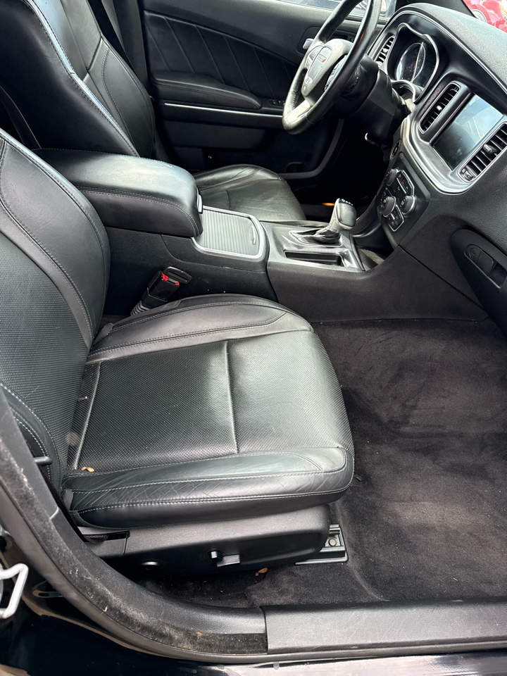 Dodge Charger 4dr Sdn SXT AWD 2015 Dodge Charger 4dr Sdn SXT AWD 2015