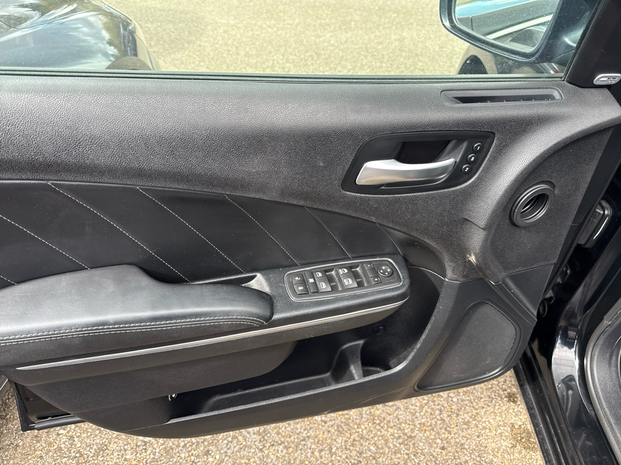 Dodge Charger 4dr Sdn SXT AWD 2015 Dodge Charger 4dr Sdn SXT AWD 2015