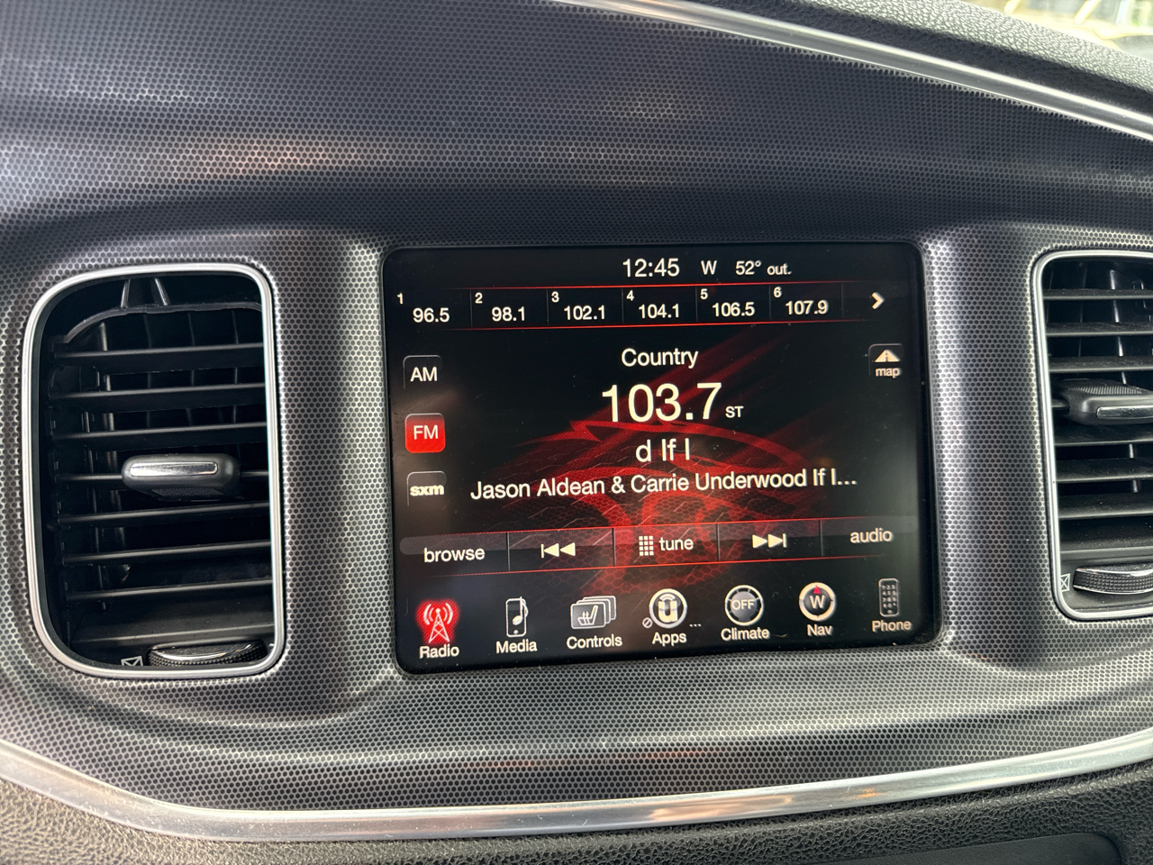 Dodge Charger 4dr Sdn SXT AWD 2015 Dodge Charger 4dr Sdn SXT AWD 2015