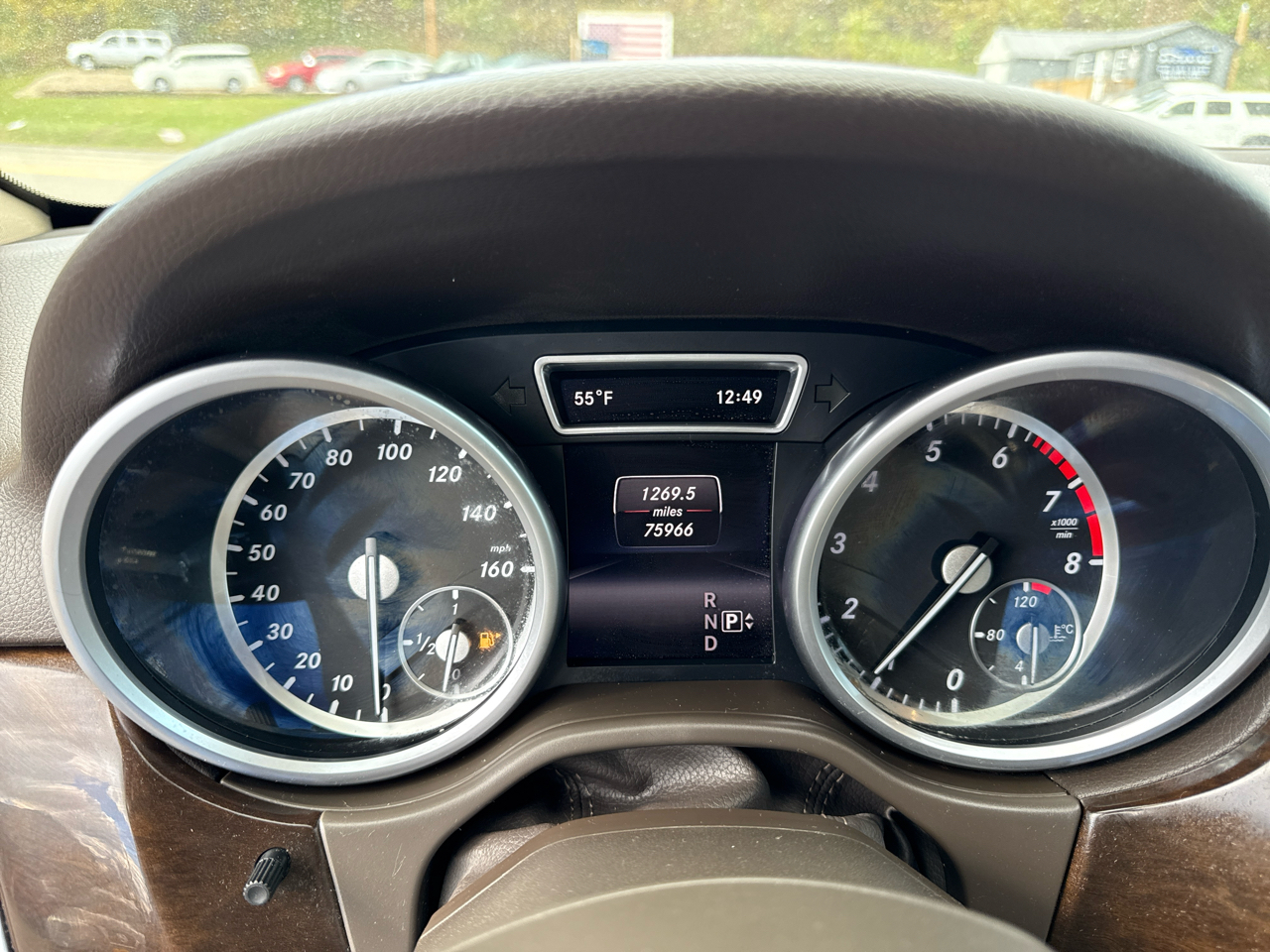 Mercedes-Benz M-Class 4MATIC 4dr ML 350 2015 Mercedes-Benz M-Class 4MATIC 4dr ML 350 2015