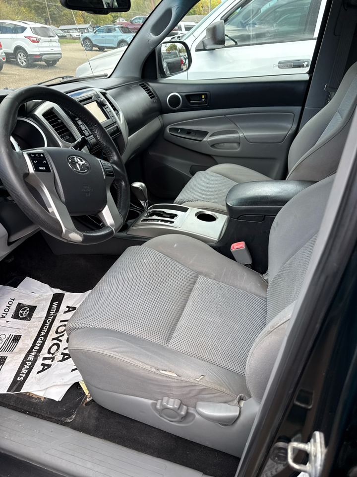 Toyota Tacoma 4WD Double Cab V6 MT (Natl) 2013 Toyota Tacoma 4WD Double Cab V6 MT (Natl) 2013