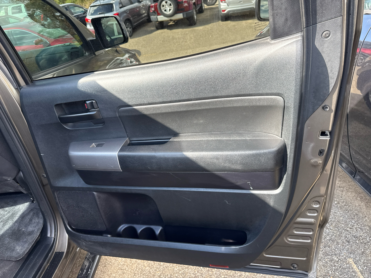 Toyota Tundra 4WD Truck CrewMax 5.7L FFV V8 6-Spd AT (Natl) 2012 Toyota Tundra 4WD Truck CrewMax 5.7L FFV V8 6-Spd AT (Natl) 2012