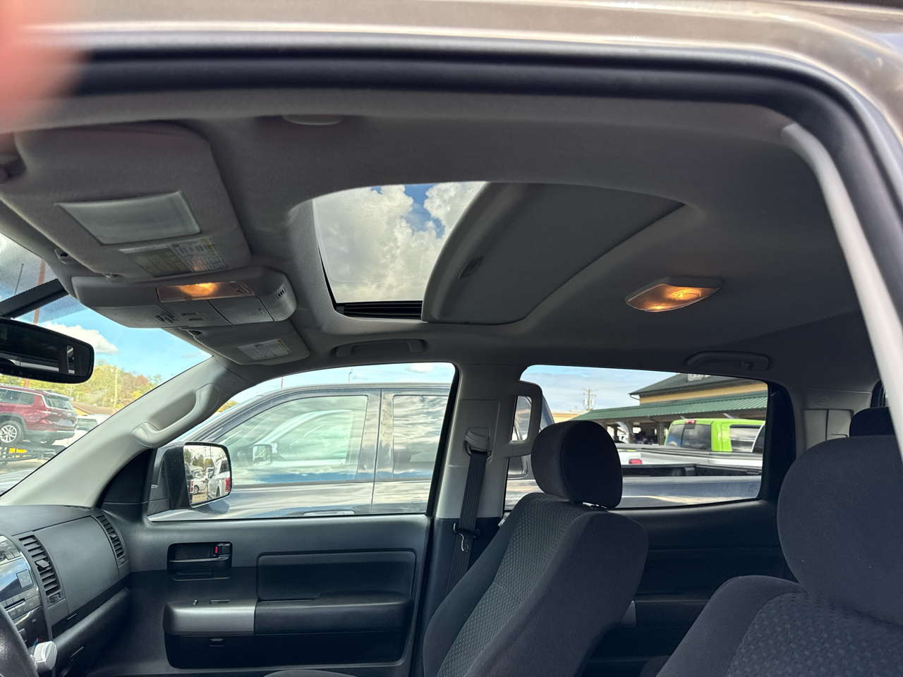 Toyota Tundra 4WD Truck CrewMax 5.7L FFV V8 6-Spd AT (Natl) 2012 Toyota Tundra 4WD Truck CrewMax 5.7L FFV V8 6-Spd AT (Natl) 2012