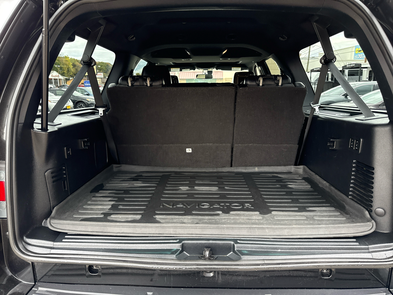 Lincoln Navigator L 4WD 4dr 2015 Lincoln Navigator L 4WD 4dr 2015