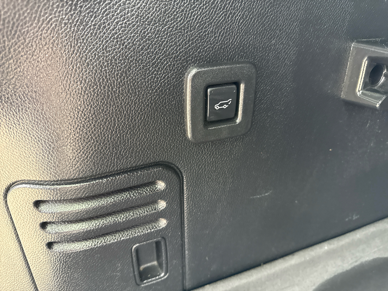 Lincoln Navigator L 4WD 4dr 2015 Lincoln Navigator L 4WD 4dr 2015