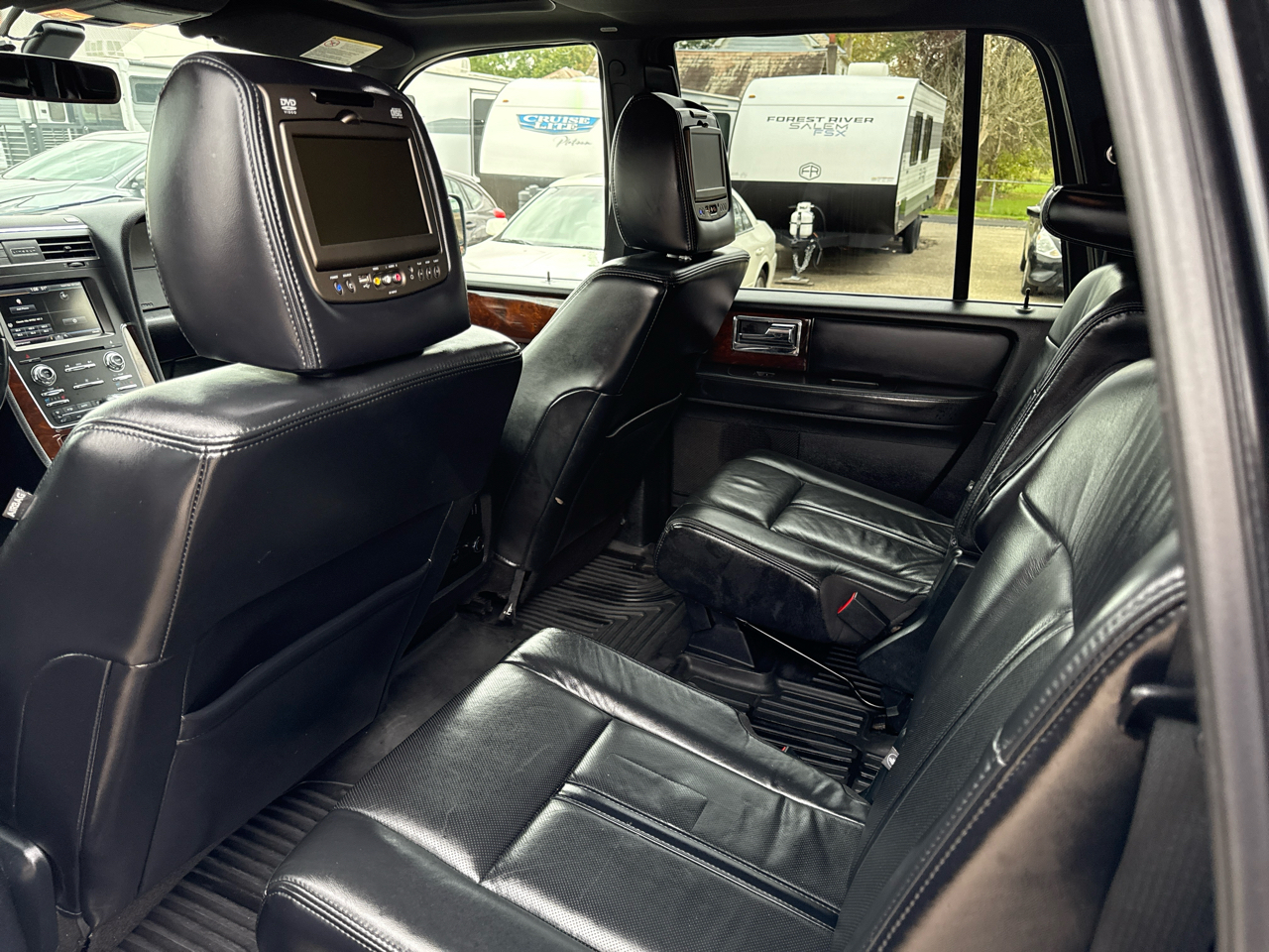 Lincoln Navigator L 4WD 4dr 2015 Lincoln Navigator L 4WD 4dr 2015
