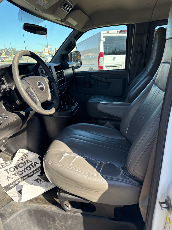 GMC Savana Passenger RWD 2500 135" LS 2017