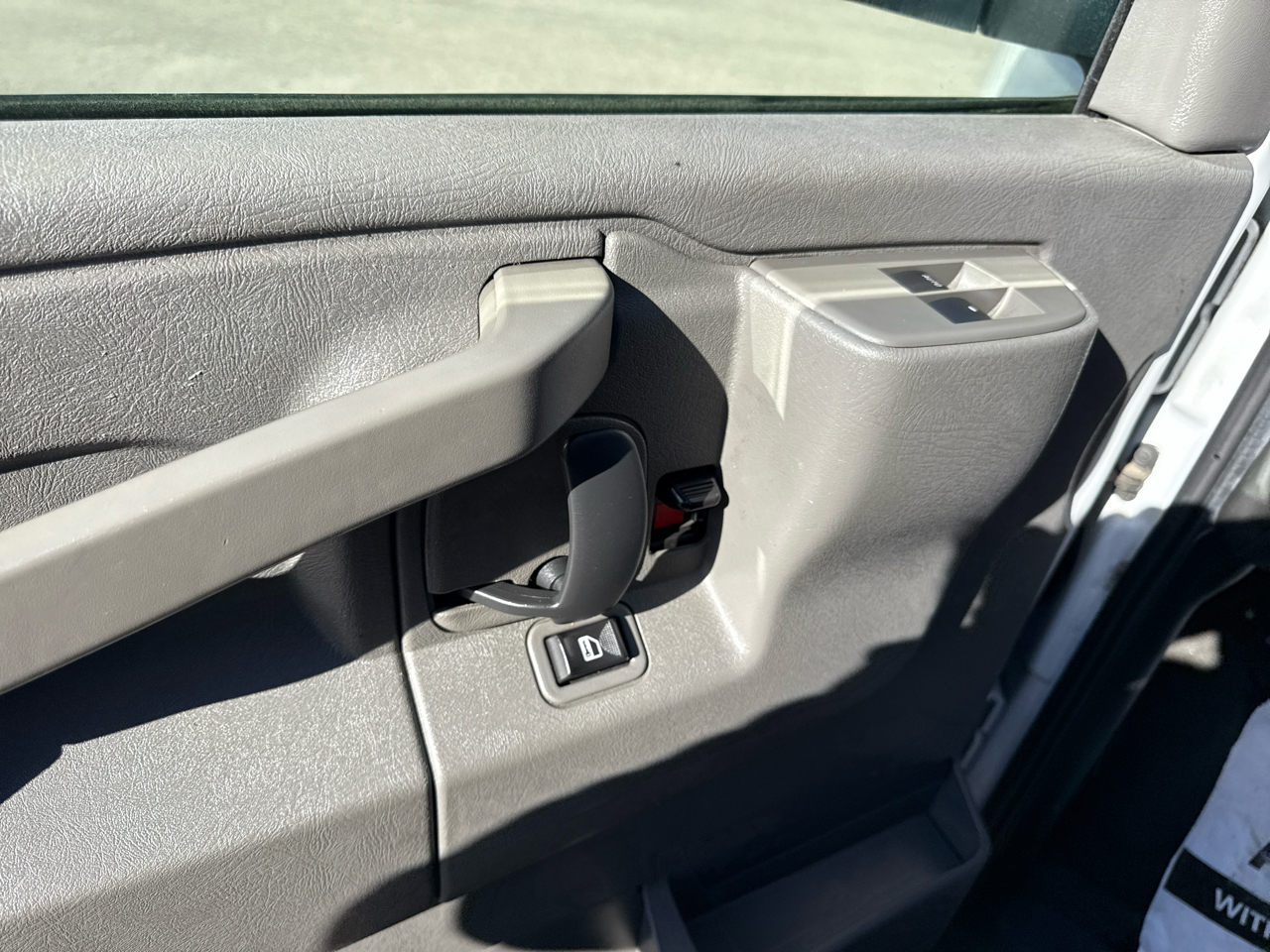 GMC Savana Passenger RWD 2500 135" LS 2017