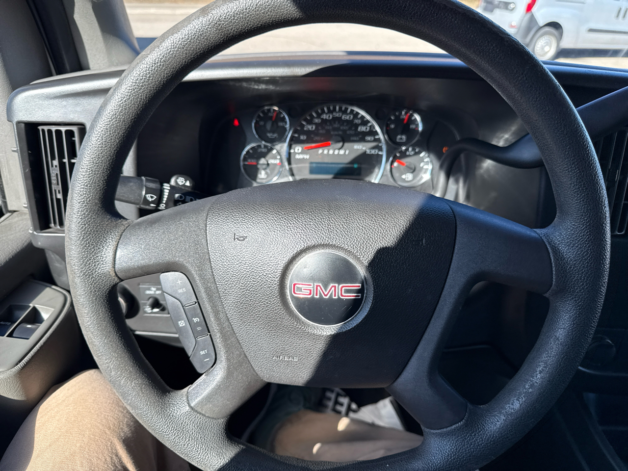 GMC Savana Passenger RWD 2500 135" LS 2017