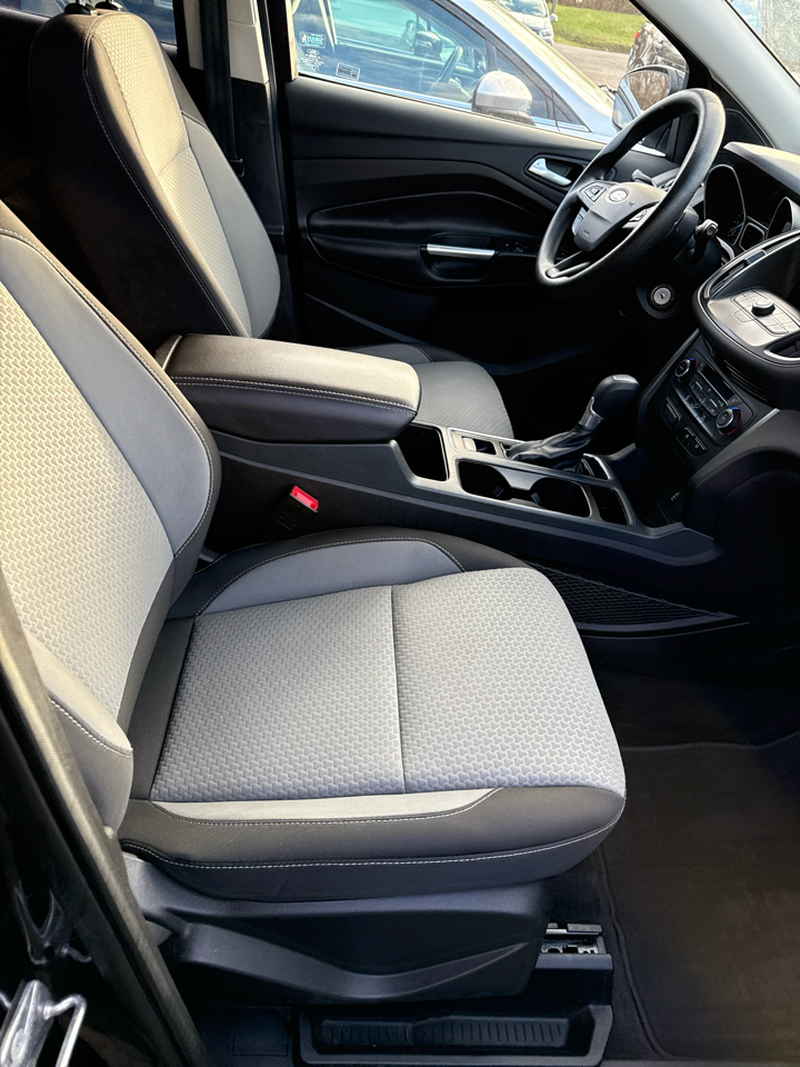 Ford Escape SE FWD 2017