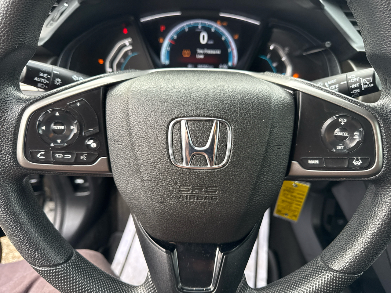 Honda Civic Hatchback LX CVT 2020