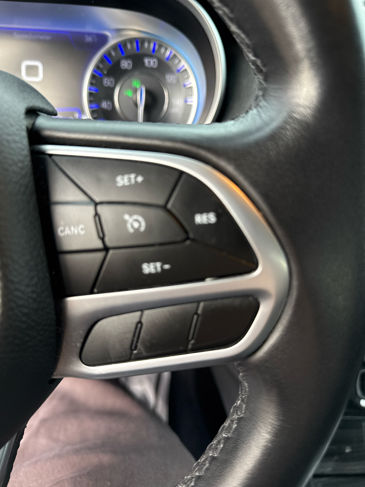 Chrysler 300 Touring L AWD 2021