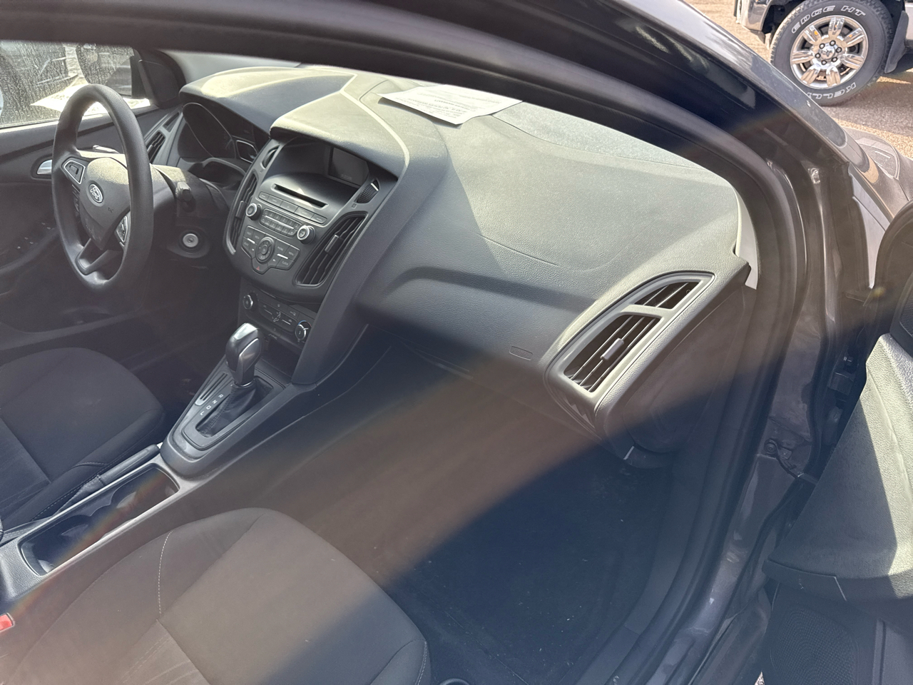 Ford Focus 4dr Sdn SE 2015