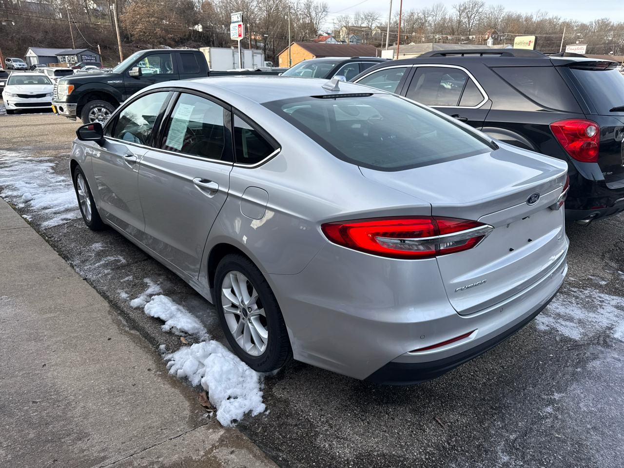 Ford Fusion SE FWD 2019