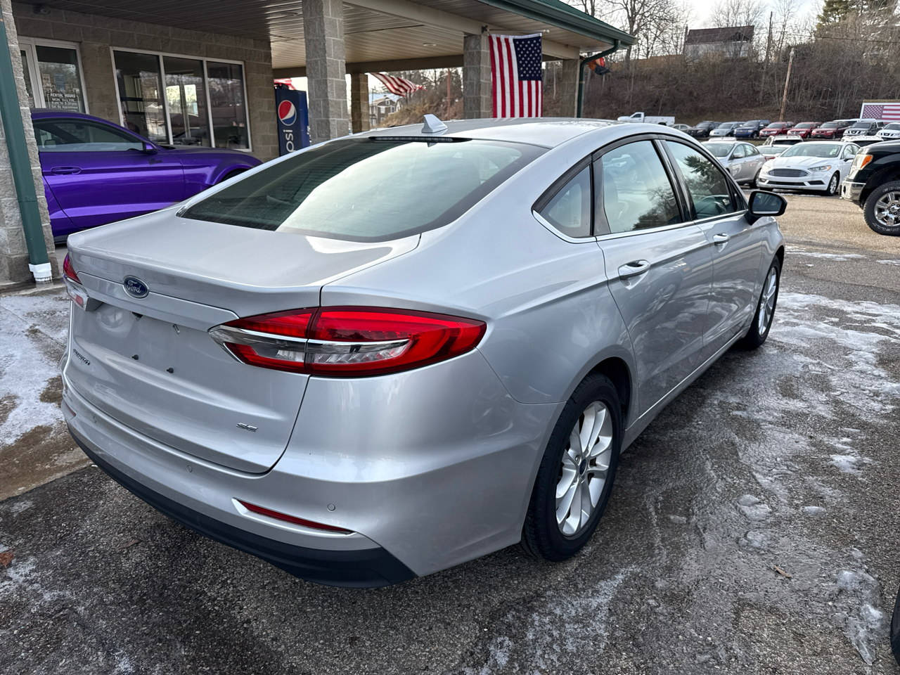 Ford Fusion SE FWD 2019