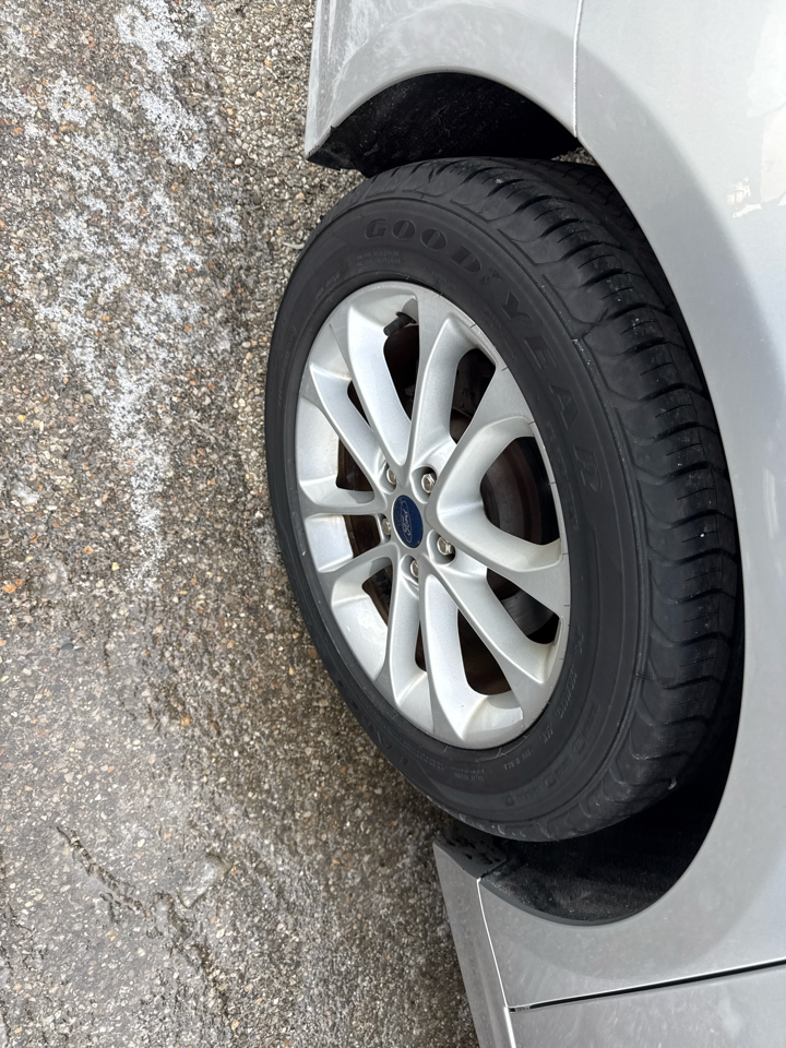 Ford Fusion SE FWD 2019