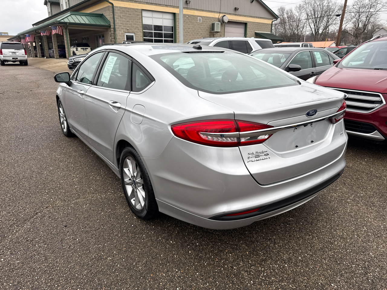 Ford Fusion SE FWD 2017