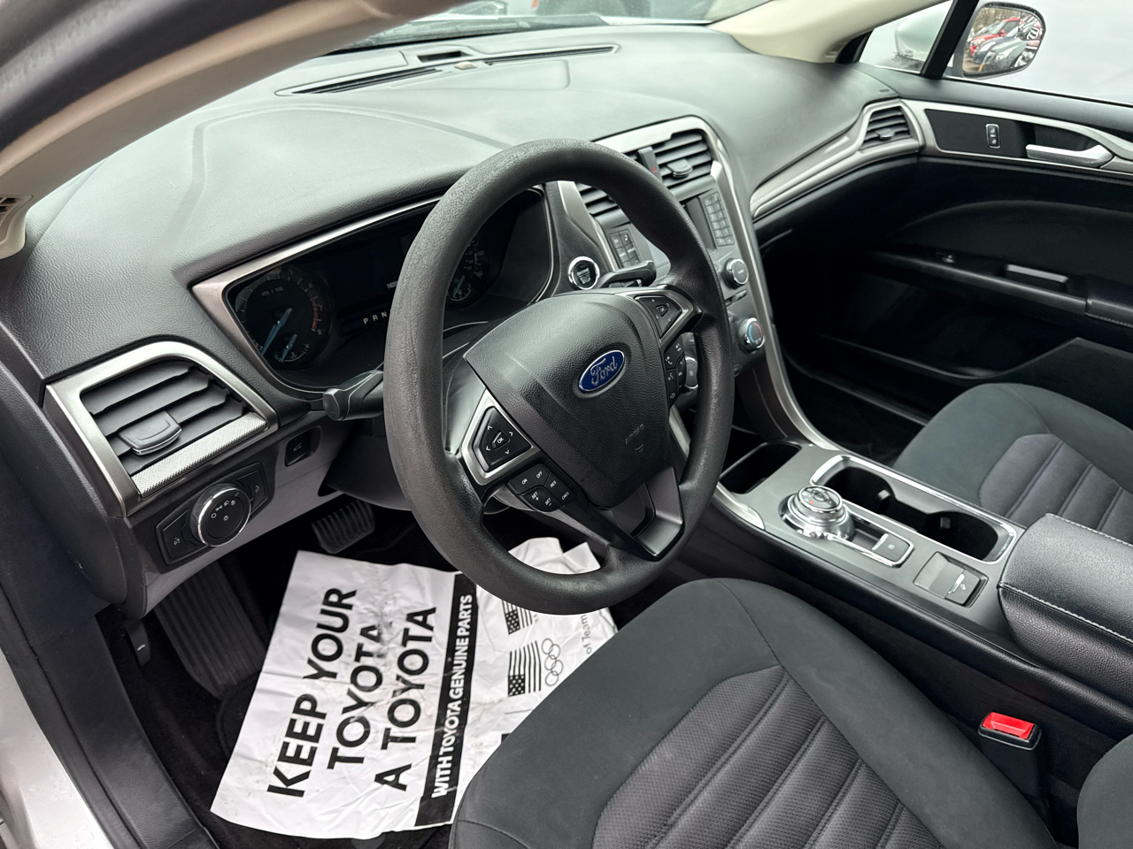 Ford Fusion SE FWD 2017