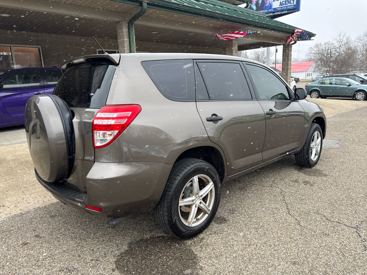 Toyota RAV4 4WD 4dr I4 (Natl) 2012