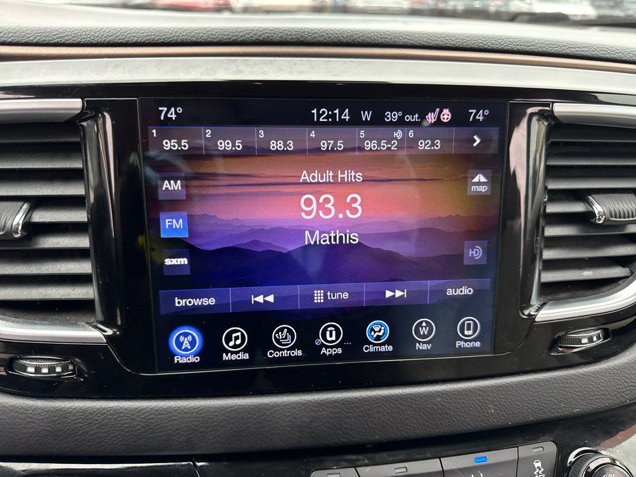 Chrysler Pacifica Touring-L Plus FWD 2017