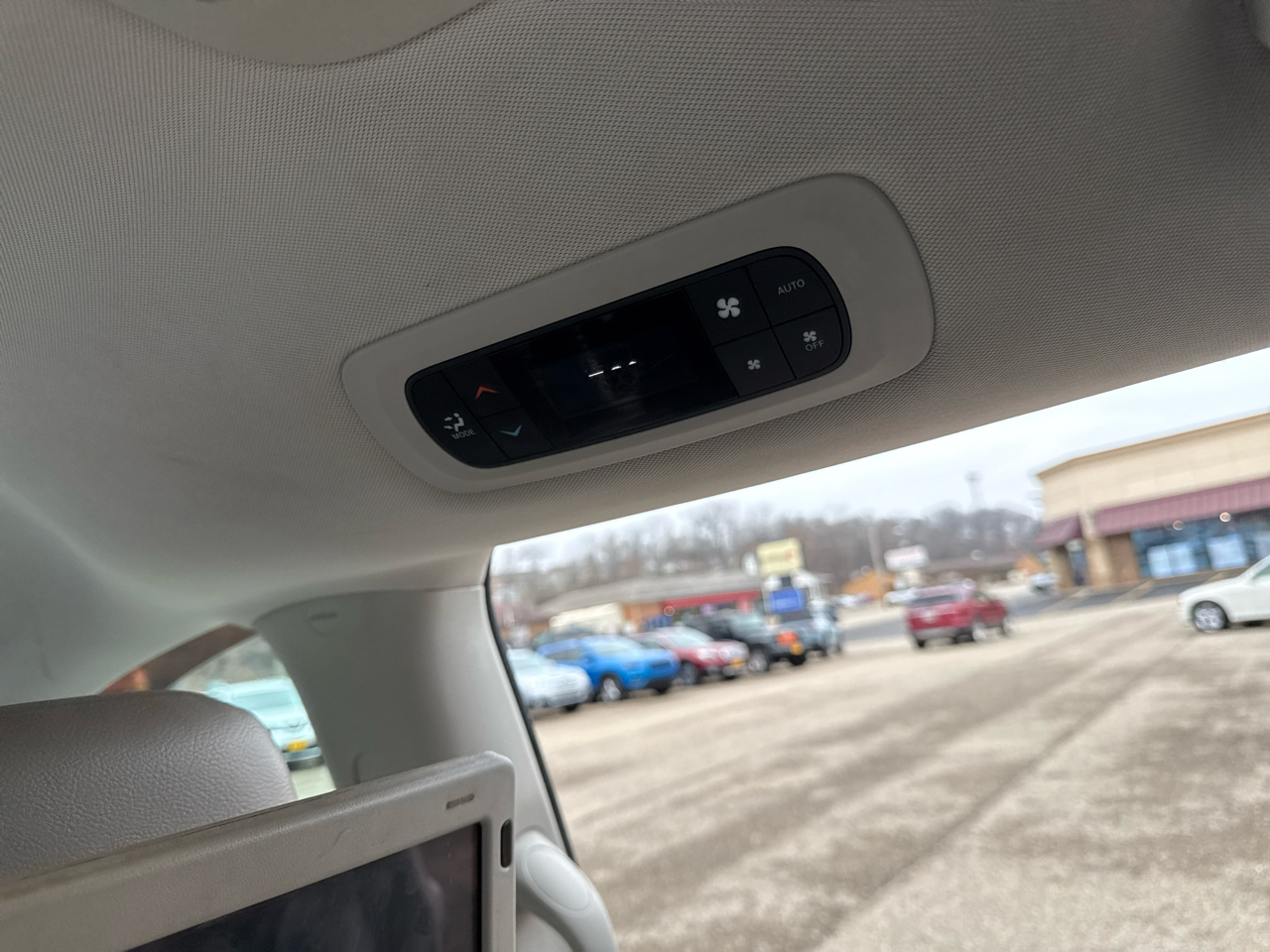 Chrysler Pacifica Touring-L Plus FWD 2017