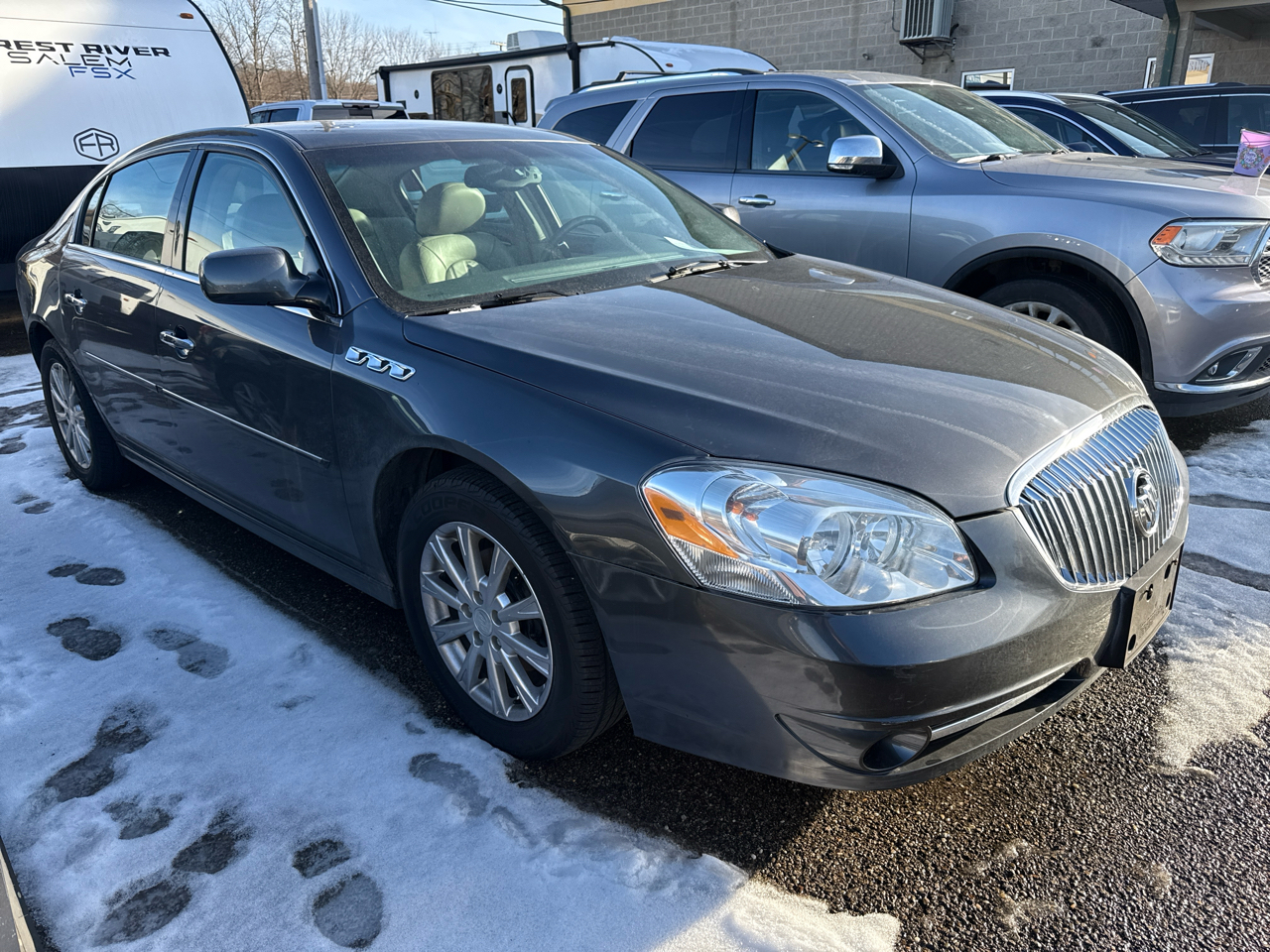 Buick Lucerne 4dr Sdn CXL 2011