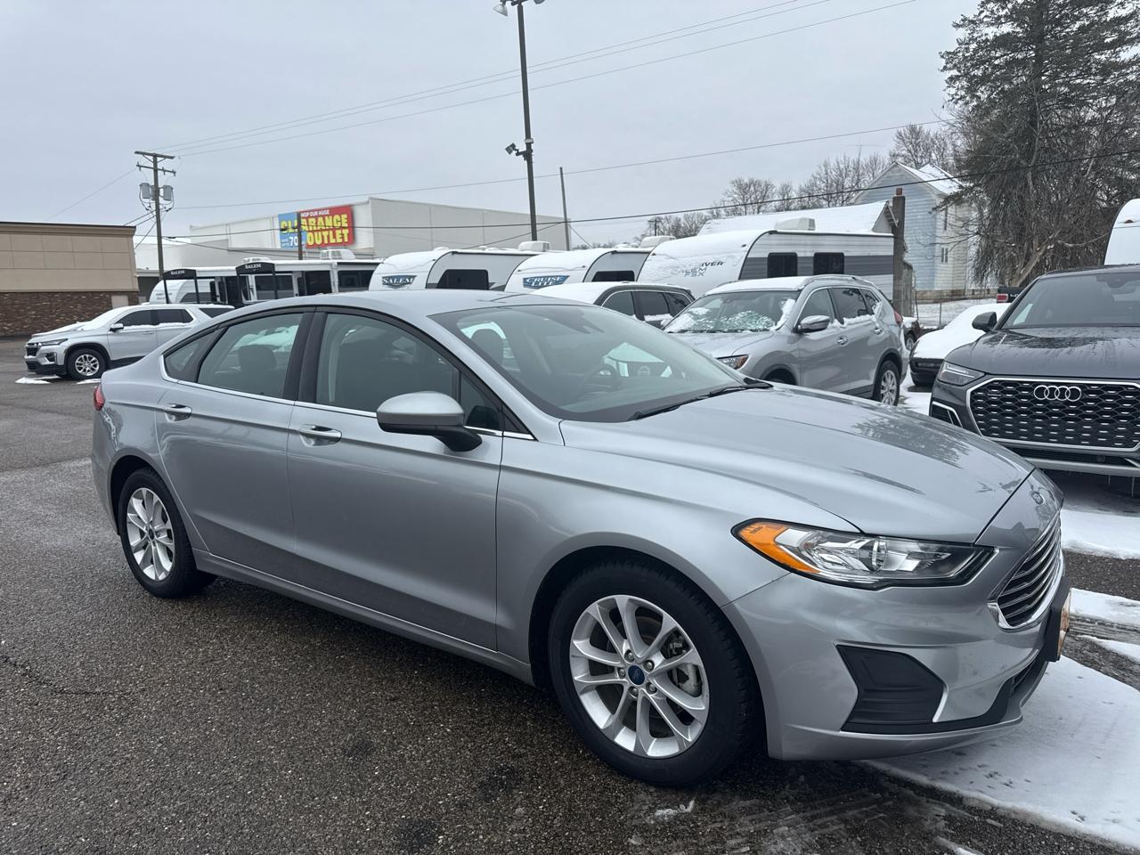 Ford Fusion SE FWD 2020