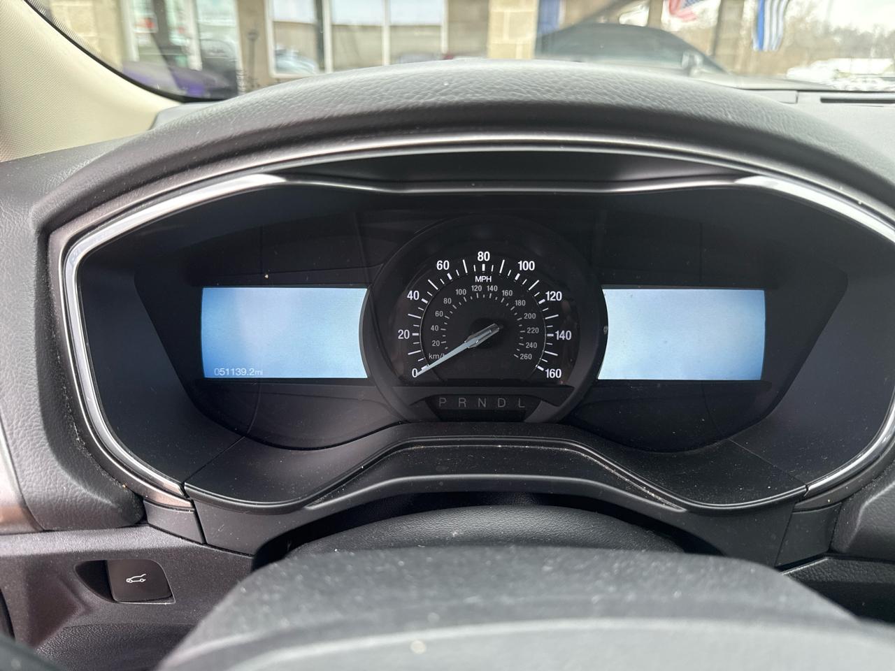 Ford Fusion SE FWD 2020