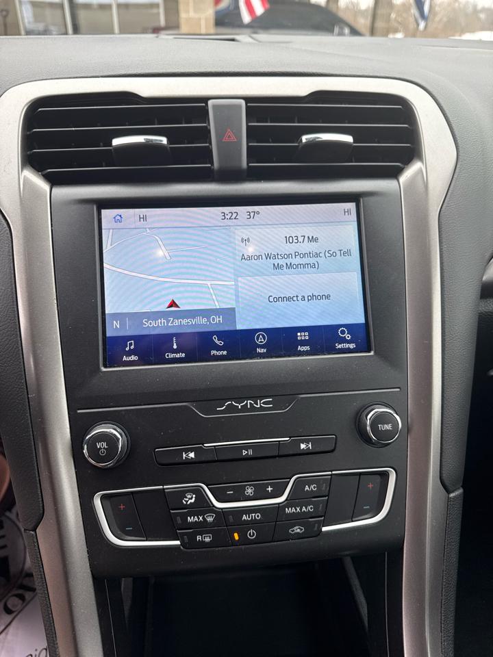 Ford Fusion SE FWD 2020