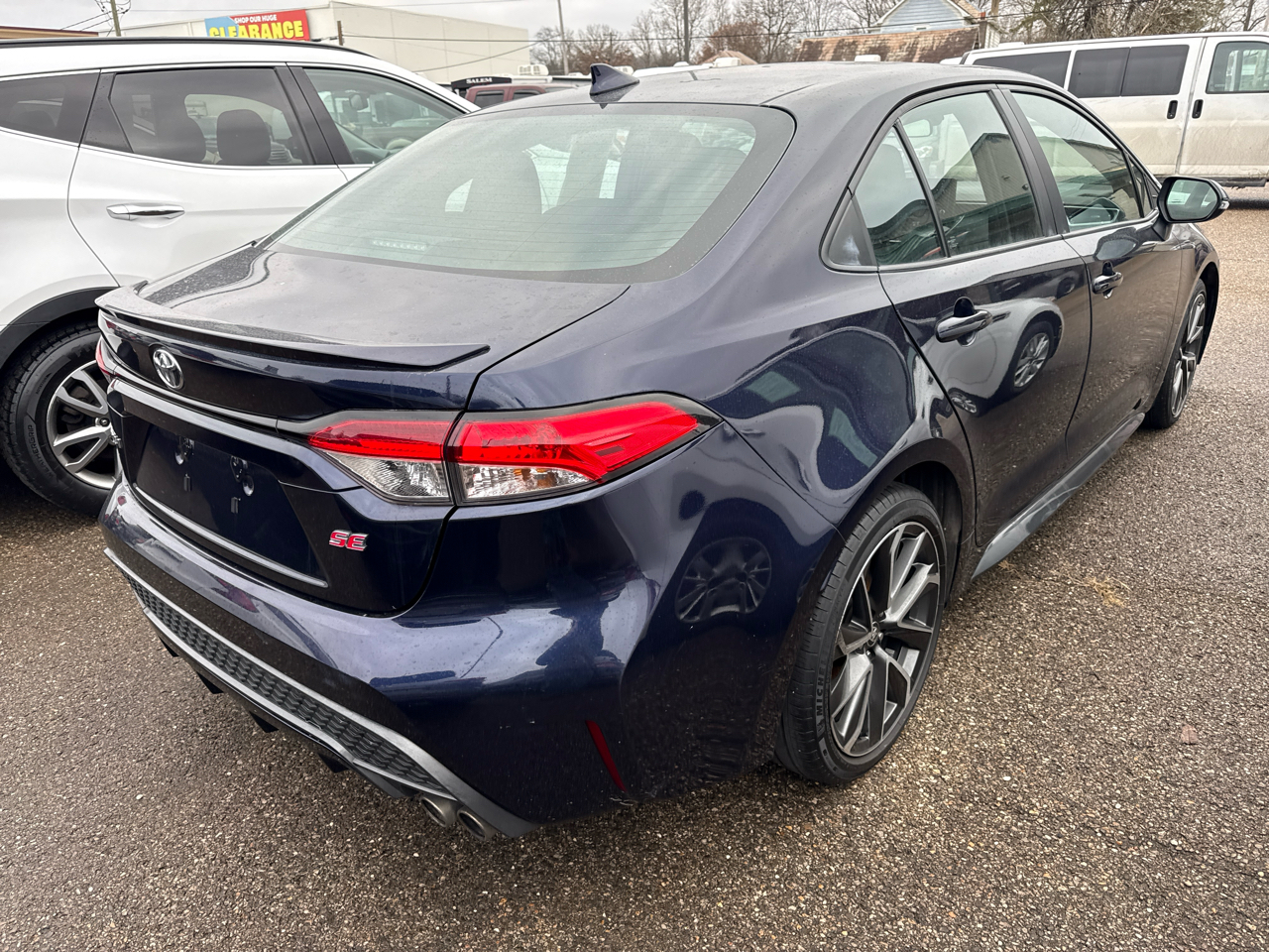 Toyota Corolla SE Nightshade CVT (Natl) 2022