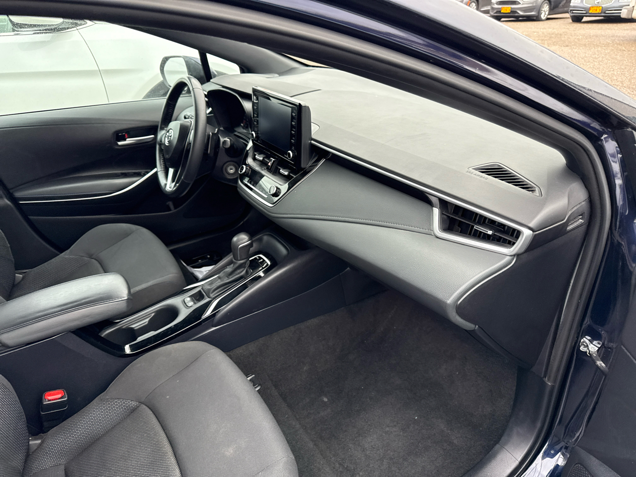 Toyota Corolla SE Nightshade CVT (Natl) 2022